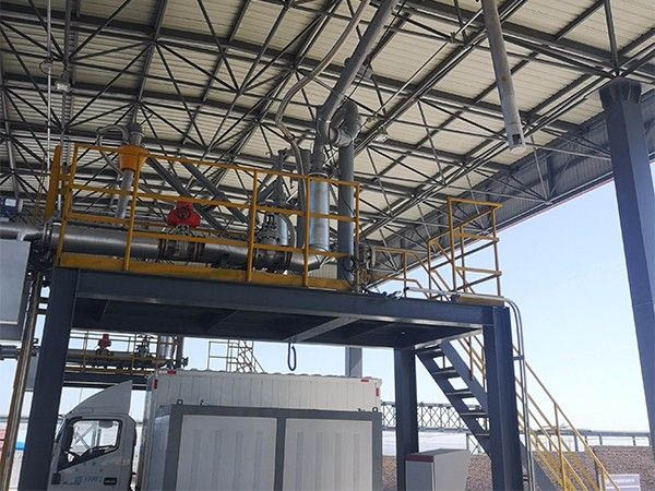 small4_16149240559388304